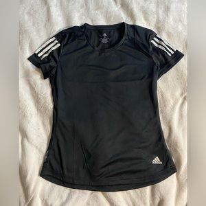 Adidas T-Shirt